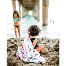 Load image into Gallery viewer, Hooded Towel + Wash Cloth - Watercolour Roses