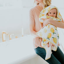 Load image into Gallery viewer, Hooded Towel + Wash Cloth - Lemon