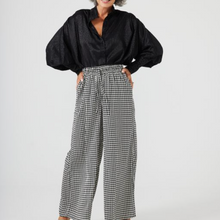 Load image into Gallery viewer, Liza Pants- Black Houndstooth