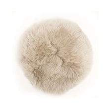 Load image into Gallery viewer, SHEEPSKIN SEAT PAD - NATURAL HONEY
